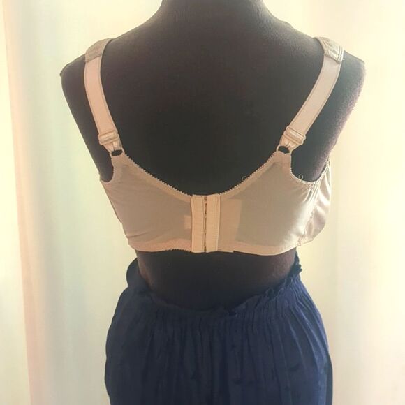 BALI Bra 40G MINIMIZER SATIN TRACINGS COMFORT STRAP UNDERWIRE Nude BRA 3562 - Picture 8 of 8